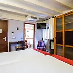 Alda Bonaval Hotel