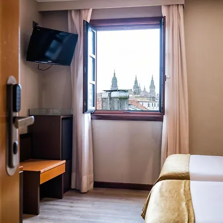 Alda Bonaval Hotell 2*