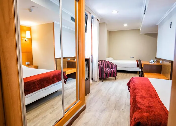 Hotel Alda Bonaval